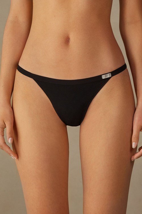 Intimissimi String String in Katoenen Zwart Zwart | 64012SIVC