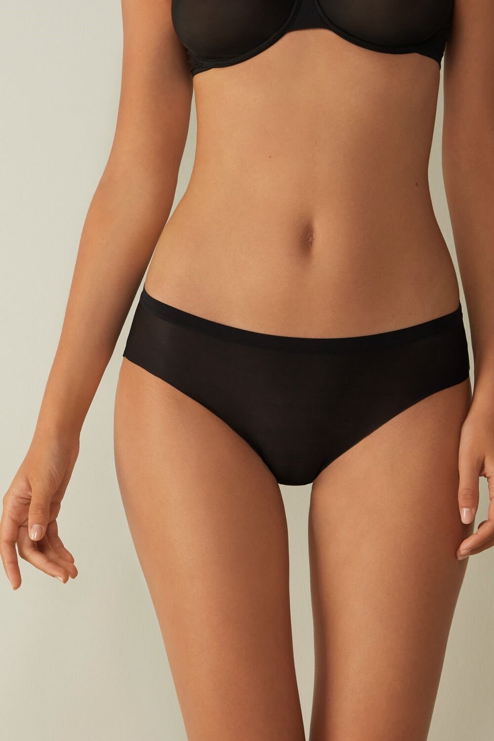 Intimissimi Invisible Touch Briefs Zwart Zwart | 04258MDCG