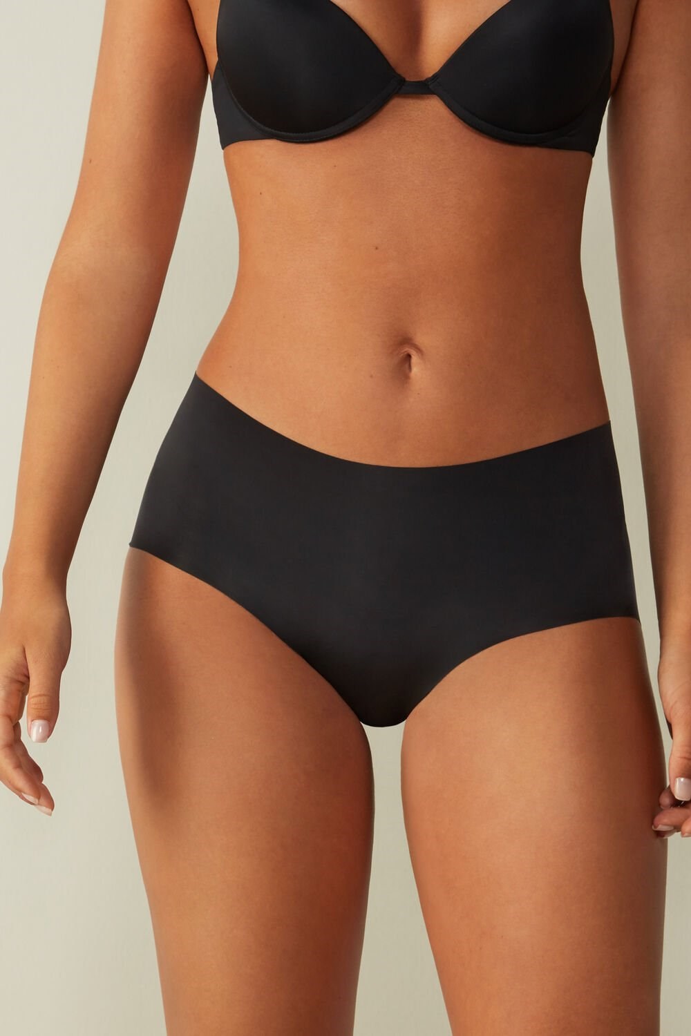 Intimissimi Seamless Microfiber Hipster Zwart Zwart | 09183YZMA