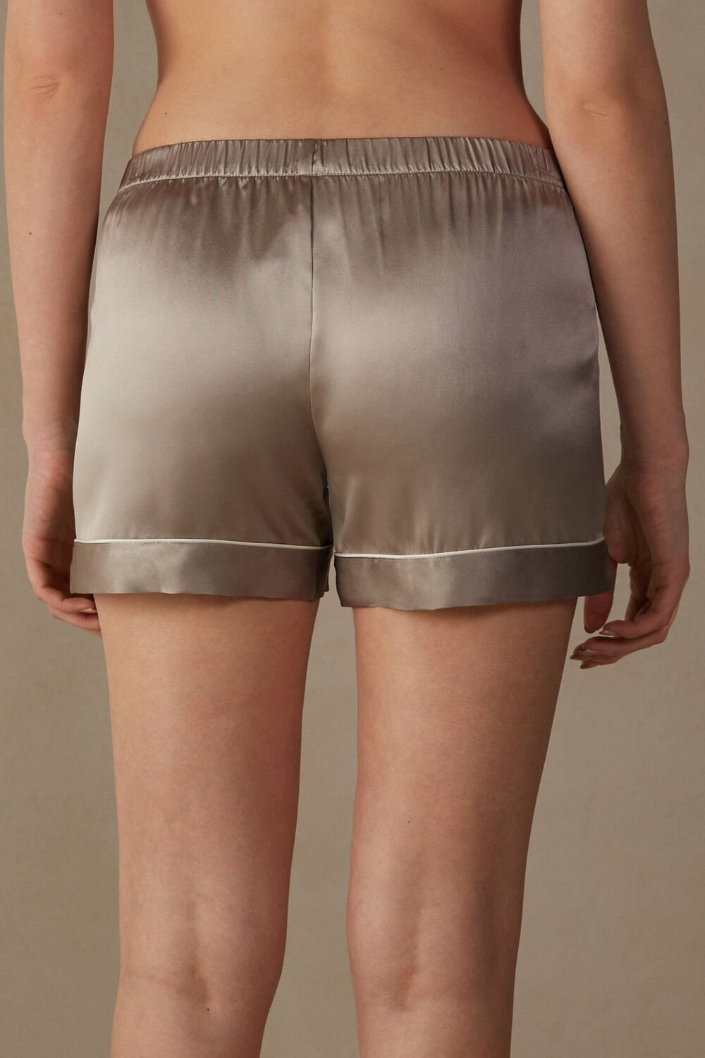 Intimissimi Silk Shorts with Contrast Trim Beige | 24017RSQB