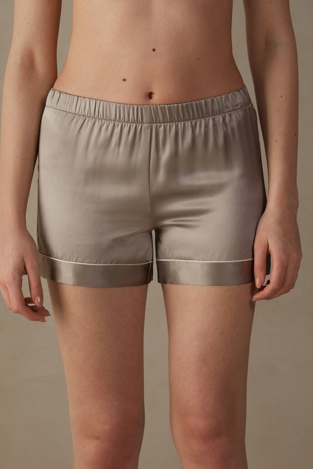 Intimissimi Silk Shorts with Contrast Trim Beige | 24017RSQB