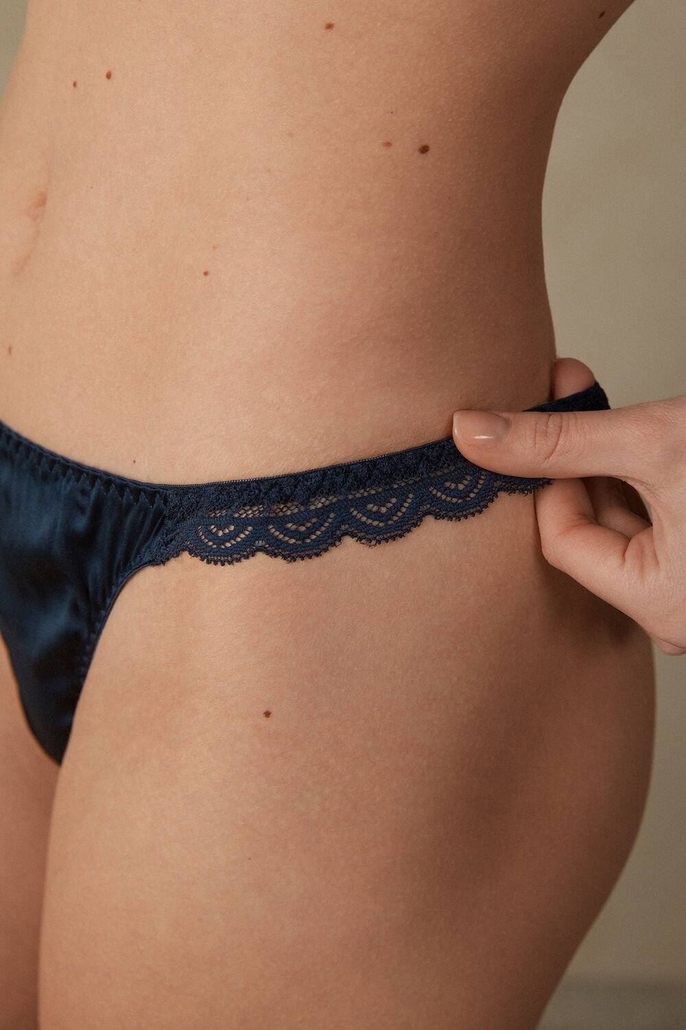 Intimissimi Silk and Kanten G-String Blauw Blauw | 09862IRAL