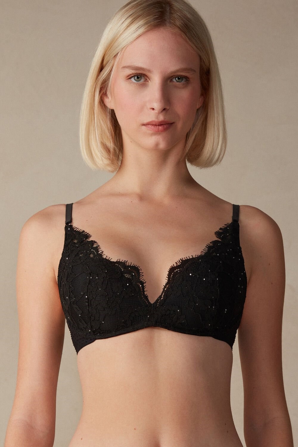 Intimissimi Time to Shine Gioia Super Push-up Bra Zwart Zwart | 45387RGVD