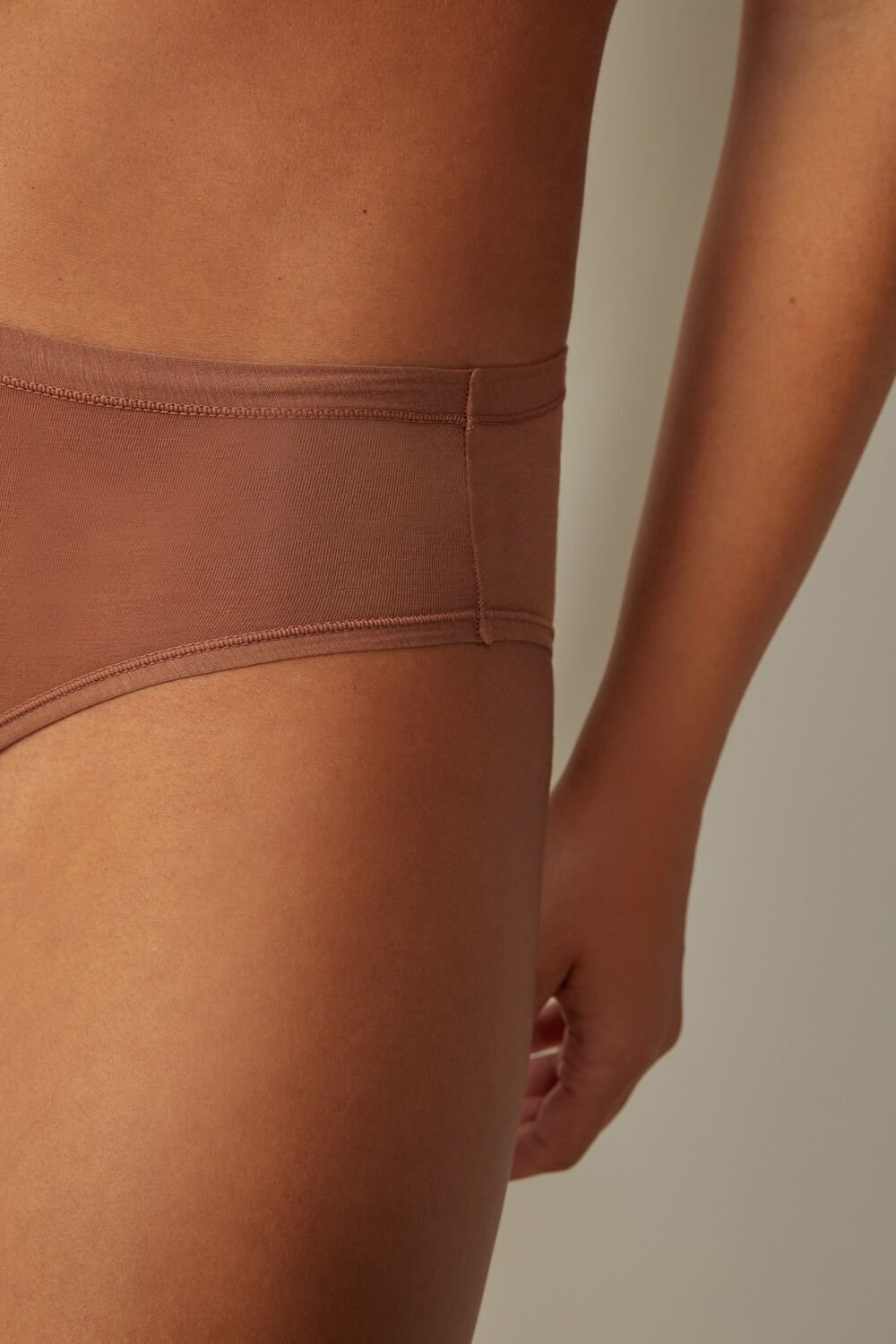 Intimissimi Ultralight Supima® Katoenen Briefs Donkerbeige | 21403UBYP